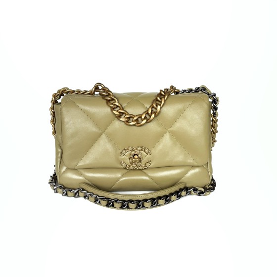 CHANEL 19 Handbag